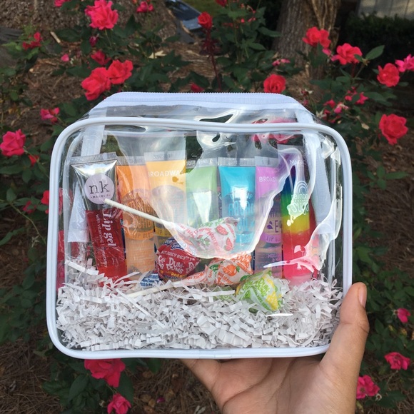 Lipgloss key chains and bundles - Picture 1 of 2